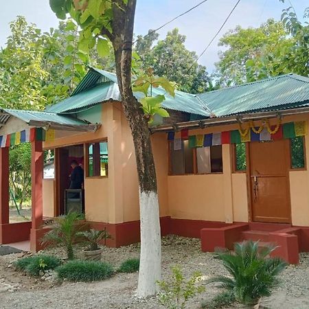 Leo Jungle Retreat By Stayapart , Jaldapara Madari Hat Esterno foto